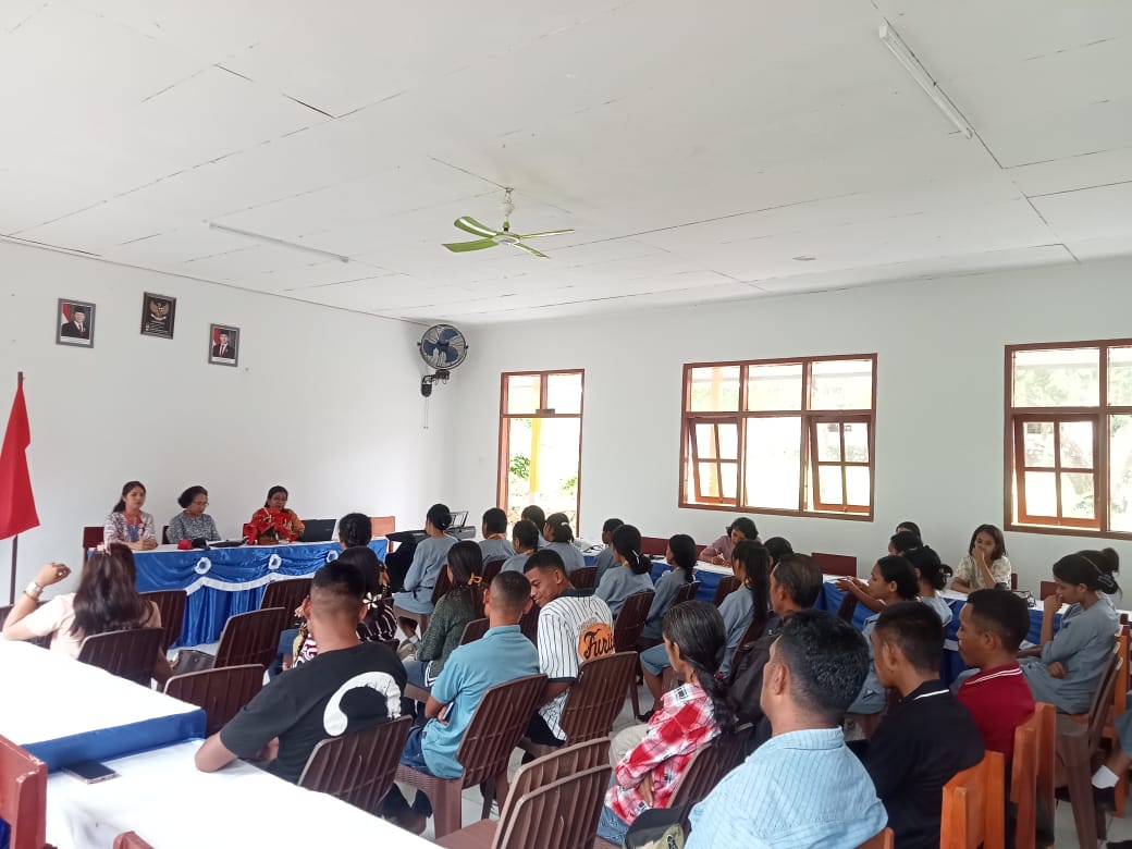 RAPAT PERSIAPAN UJIAN SEKOLAH SMA Kristen Passo 